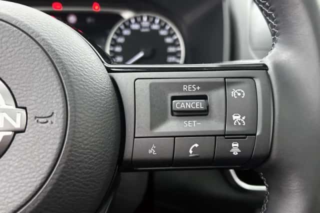 Nissan Qashqai (2024) thumbnail 6