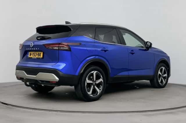 Nissan Qashqai (2021) thumbnail 4
