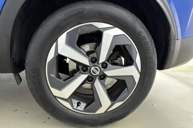 Nissan Qashqai (2021) thumbnail 8