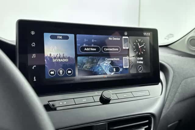 Nissan Juke (2025) thumbnail 9