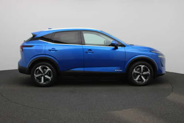 Nissan Qashqai (2023) thumbnail 6