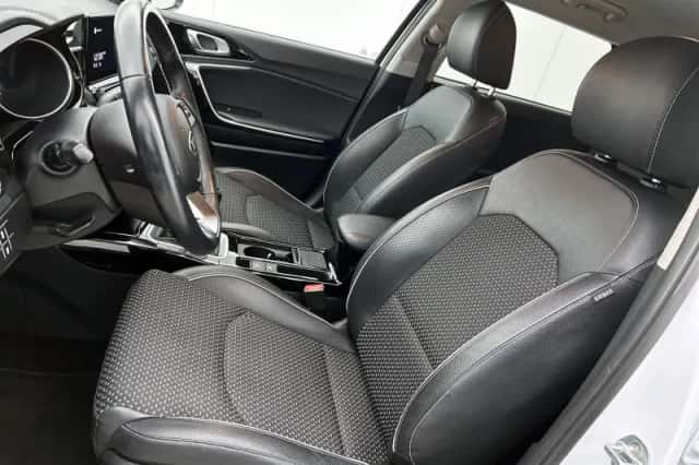 Kia Ceed Sportswagon (2021) thumbnail 38