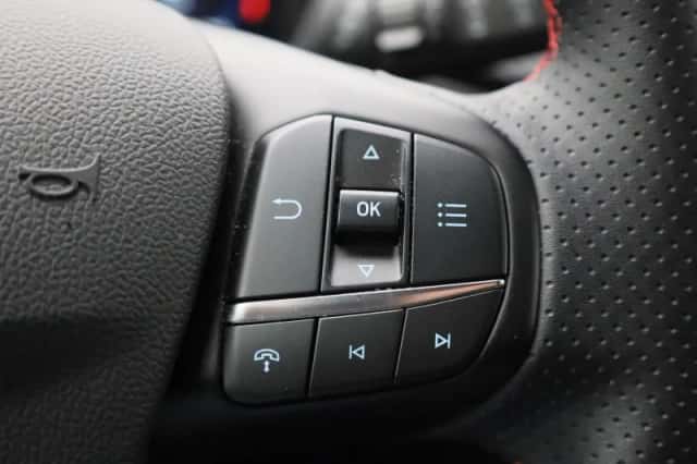 Ford Kuga (2025) thumbnail 27