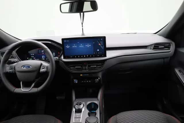 Ford Kuga (2025) thumbnail 34