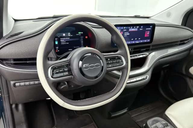 Fiat 500 (2021) thumbnail 21