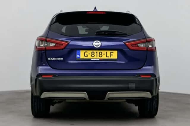 Nissan Qashqai (2019) thumbnail 3