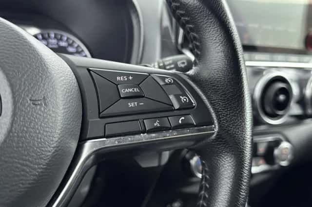 Nissan Juke (2020) thumbnail 6