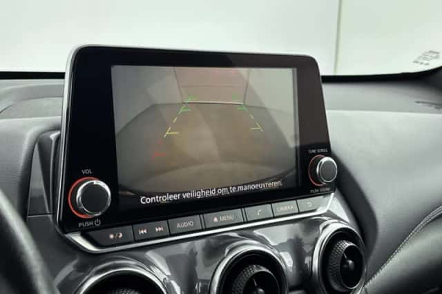 Nissan Juke (2020) thumbnail 10