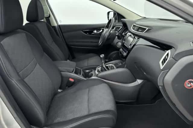 Nissan Qashqai (2017) thumbnail 22