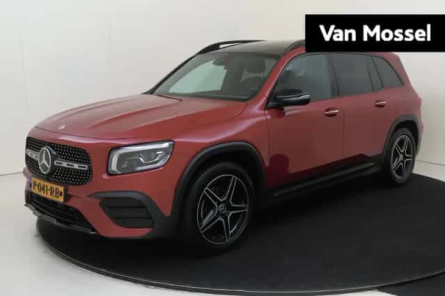Mercedes-Benz GLB-Klasse (2022) thumbnail 1
