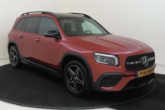 Mercedes-Benz GLB-Klasse (2022) thumbnail 2