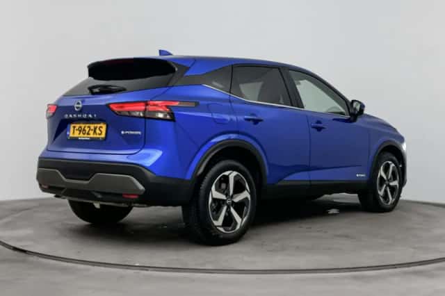 Nissan Qashqai (2023) thumbnail 4