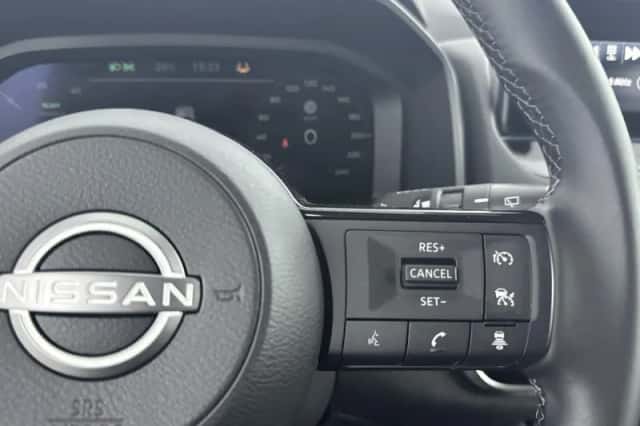 Nissan Qashqai (2023) thumbnail 6