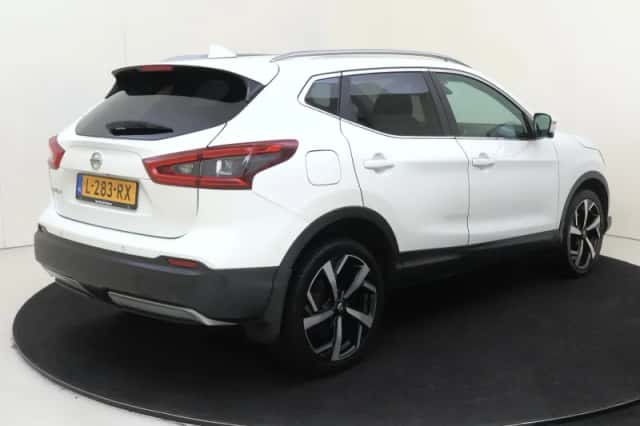 Nissan Qashqai (2019) thumbnail 4