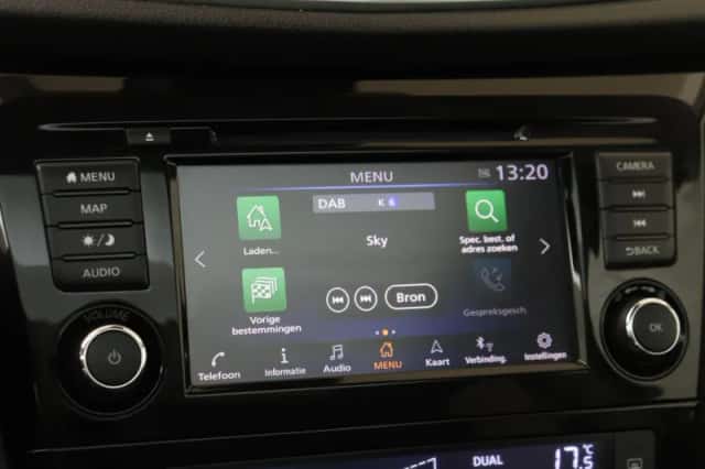 Nissan Qashqai (2021) thumbnail 16