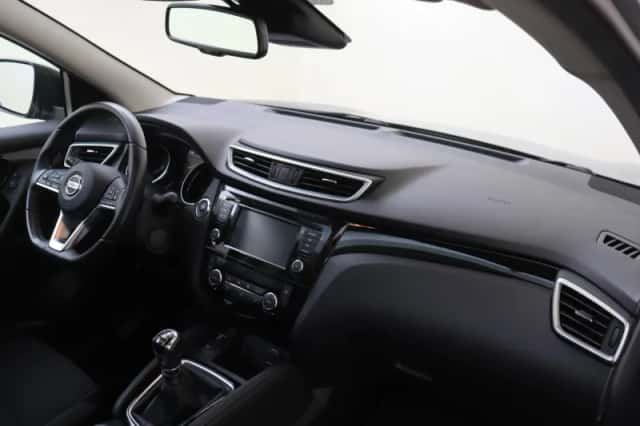 Nissan Qashqai (2021) thumbnail 5