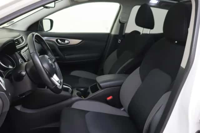 Nissan Qashqai (2020) thumbnail 11