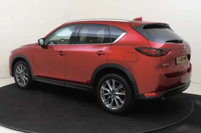 Mazda CX-5 (2021) thumbnail 3