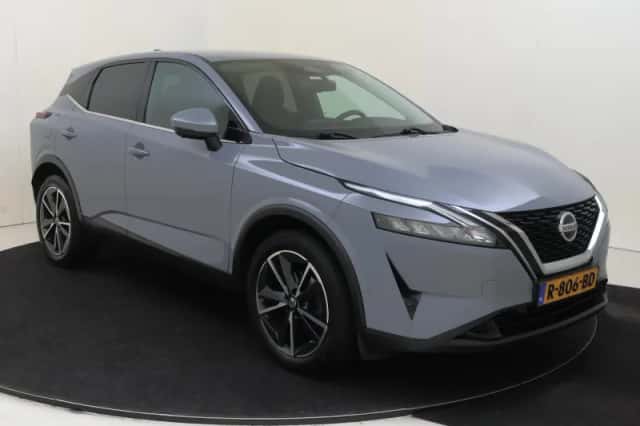 Nissan Qashqai (2022) thumbnail 2