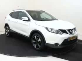 Nissan Qashqai (2017) thumbnail 2