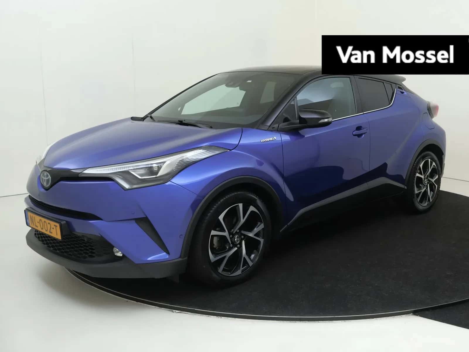 Toyota C-HR (2017) — foto 1
