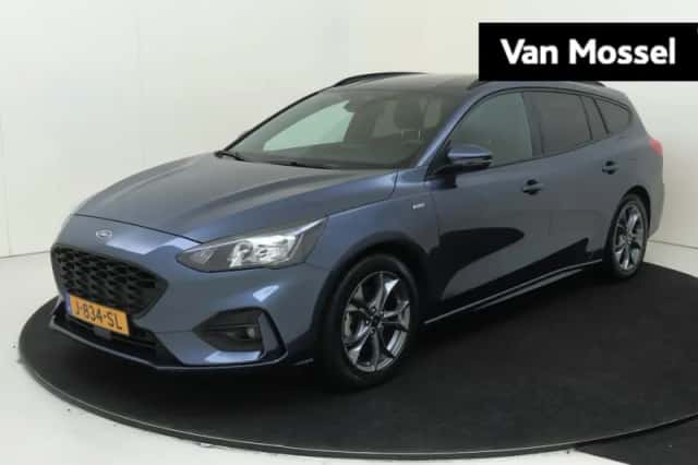 Ford Focus (2020) thumbnail 1