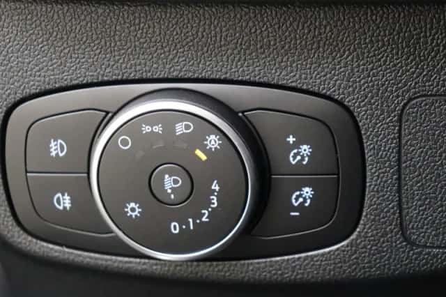 Ford Focus (2020) thumbnail 23