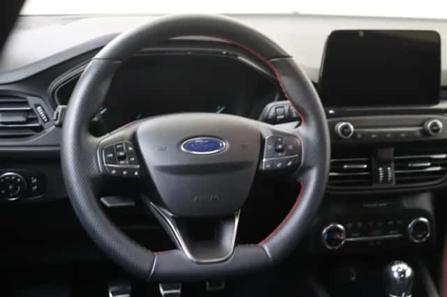 Ford Focus (2020) thumbnail 10