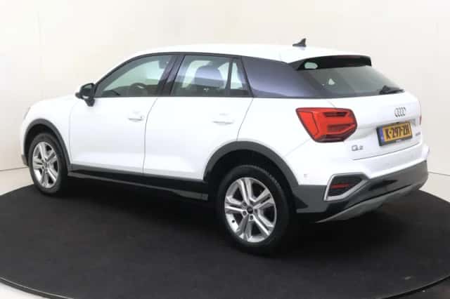 Audi Q2 (2021) thumbnail 3