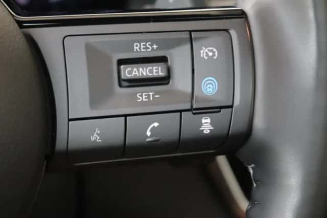 Nissan Qashqai (2022) thumbnail 14