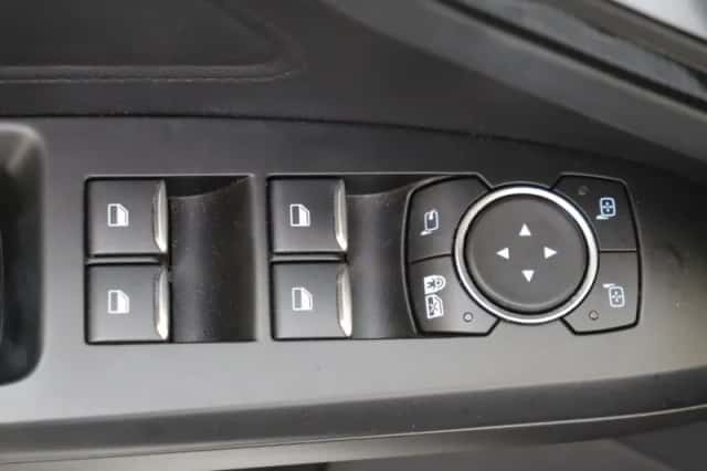 Ford Focus (2021) thumbnail 24