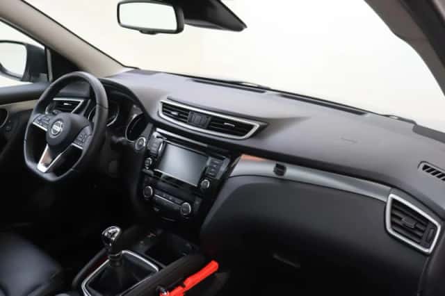 Nissan Qashqai (2021) thumbnail 5