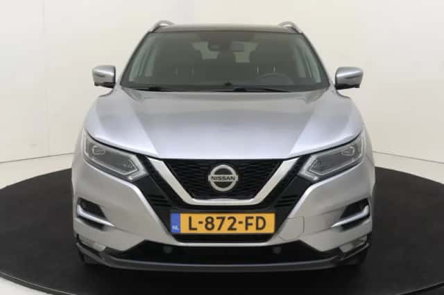 Nissan Qashqai (2021) thumbnail 6