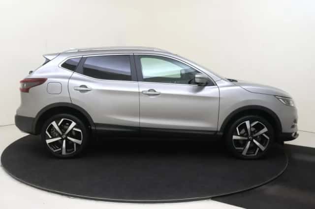 Nissan Qashqai (2021) thumbnail 9