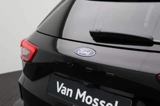Ford Kuga (2025) thumbnail 38