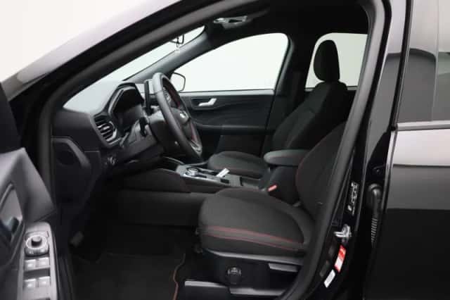 Ford Kuga (2025) thumbnail 9