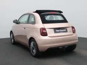 Fiat 500C (2023) thumbnail 2