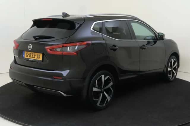 Nissan Qashqai (2019) thumbnail 4