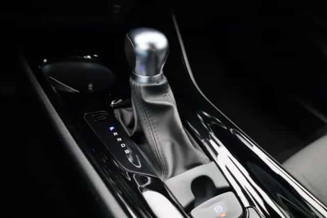 Toyota C-HR (2021) thumbnail 26