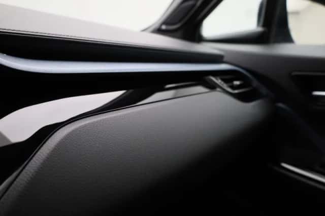 Toyota C-HR (2021) thumbnail 29