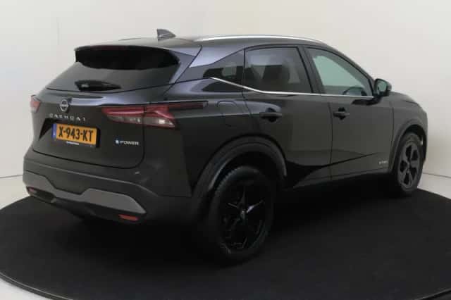 Nissan Qashqai (2023) thumbnail 4