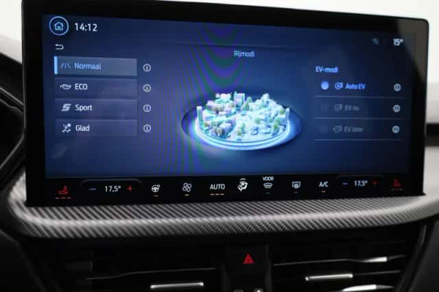 Ford Kuga (2025) thumbnail 29