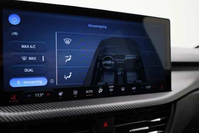 Ford Kuga (2025) thumbnail 30