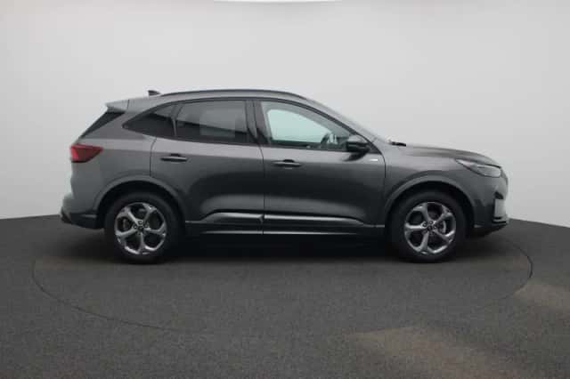 Ford Kuga (2025) thumbnail 6