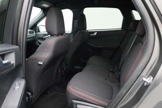 Ford Kuga (2025) thumbnail 10