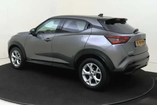 Nissan Juke (2021) thumbnail 3