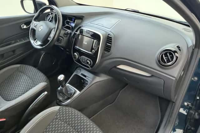 Renault Captur (2018) thumbnail 5