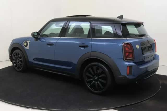 MINI Countryman (2022) thumbnail 3