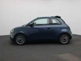 Fiat 500C (2022) thumbnail 4