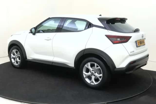Nissan Juke (2020) thumbnail 3